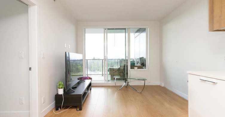 1308-13359 Old Yale Road, Surrey, BC, V3T 0S4 - 9