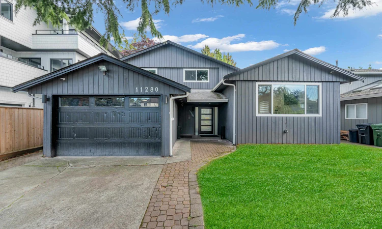 11280 Caravel Court