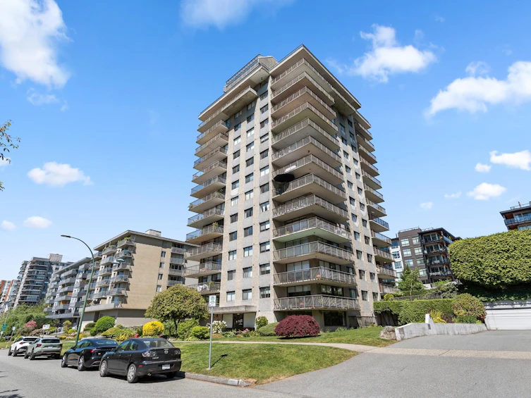 1104-140 E Keith Road, North Vancouver, BC, V7L 4M9