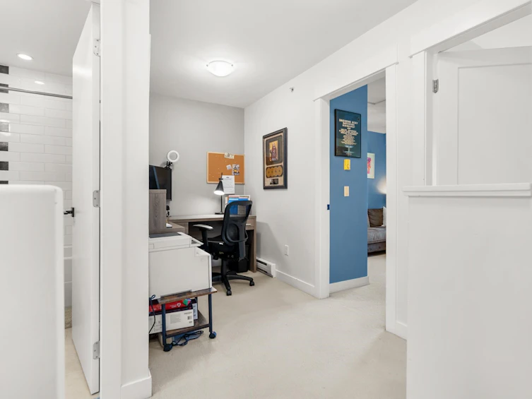 3-307 E 15th Street, North Vancouver, BC, V7L 2R6 - 28