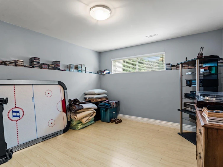 14915 35 Avenue, Surrey, BC, V3Z 0T4 - 31