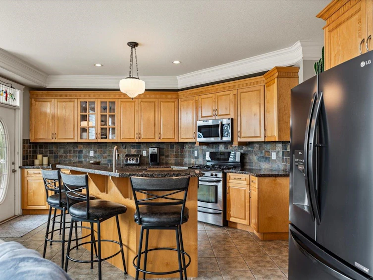 14915 35 Avenue, Surrey, BC, V3Z 0T4 - 9