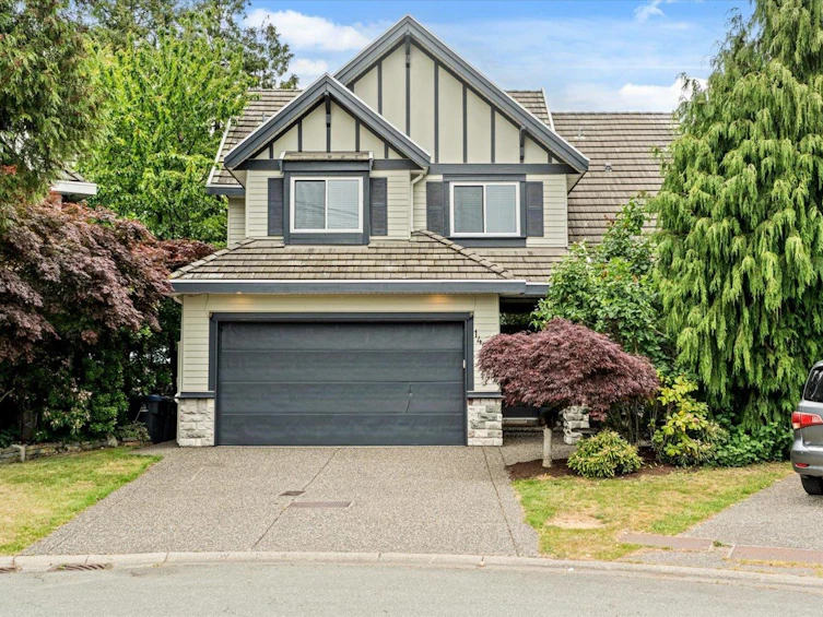 14915 35 Avenue, Surrey, BC, V3Z 0T4