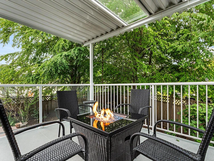 14915 35 Avenue, Surrey, BC, V3Z 0T4 - 39