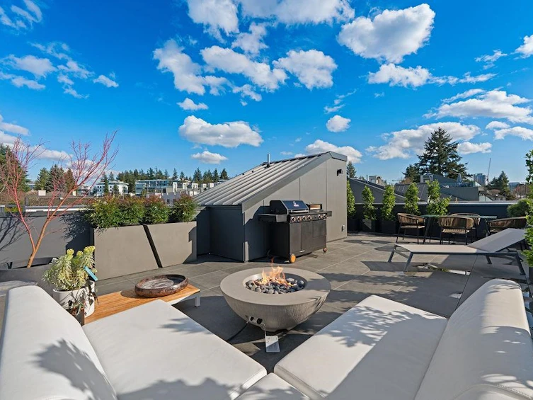 692 W 29th Avenue, Vancouver, BC, V5Z 2H9 - 31