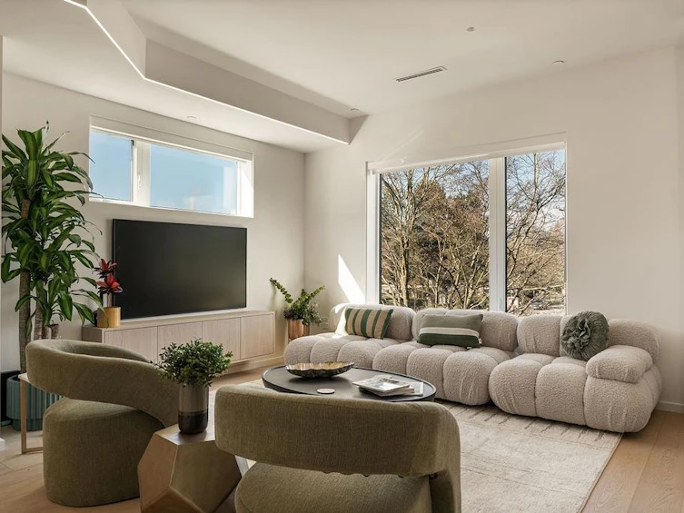 692 W 29th Avenue, Vancouver, BC, V5Z 2H9 - 5