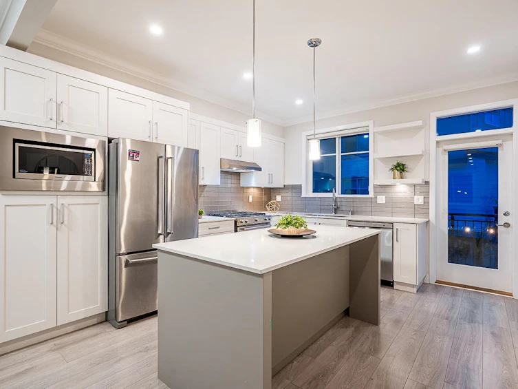 69-15665 Mountain View Drive, Surrey, BC, V3S 0C6 - 3