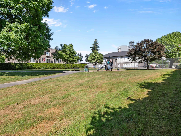 8881 Nowell Street, Chilliwack, BC, V2P 4X3 - 37