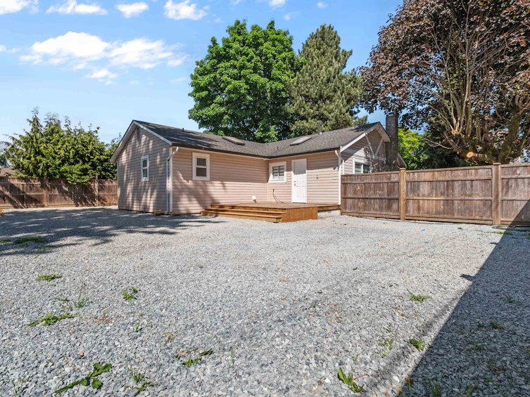 8881 Nowell Street, Chilliwack, BC, V2P 4X3 - 35