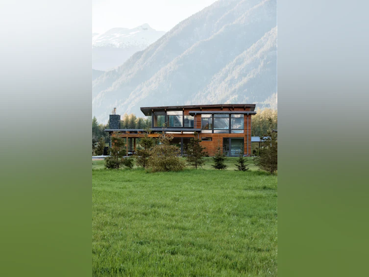 9209 Pemberton Meadows Road, Pemberton, BC, V0N 2L0 - 30