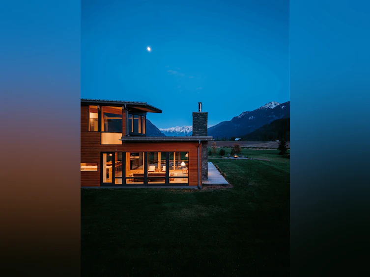 9209 Pemberton Meadows Road, Pemberton, BC, V0N 2L0 - 39