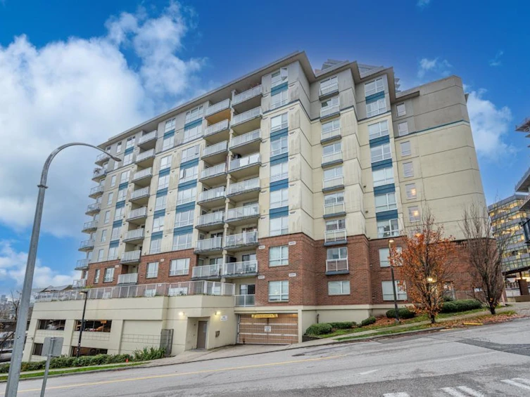405-200 Keary Street, New Westminster, BC, V3L 0A6