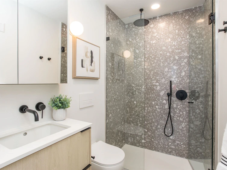 PH521-2471 St. George Street, Vancouver, BC, V5T 1W9 - 23