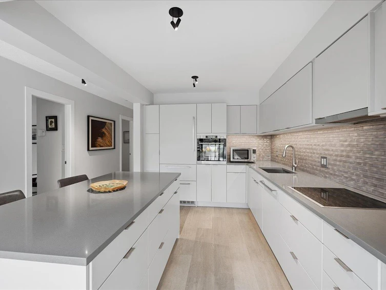 49-1425 Lamey's Mill Road, Vancouver, BC, V6H 3W2 - 8