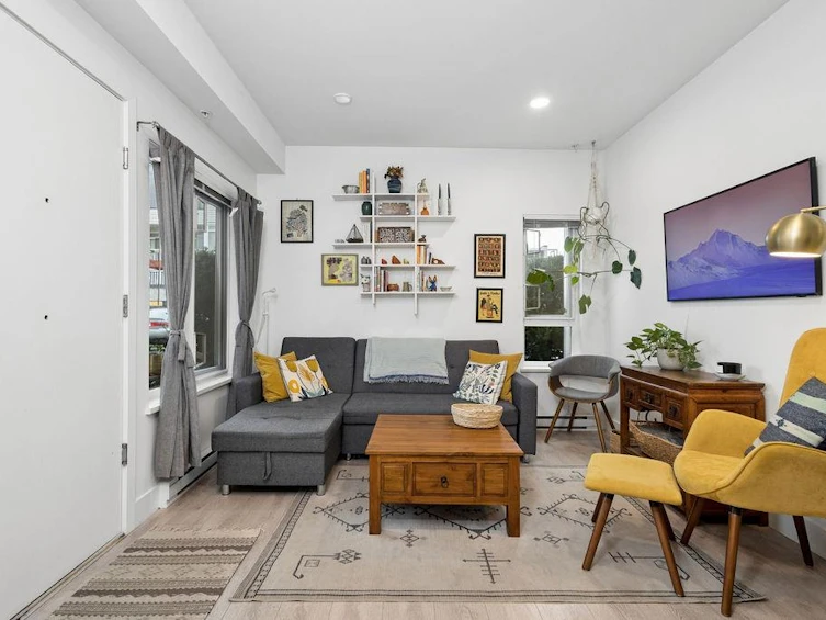 4860 Slocan Street, Vancouver, BC, V5R 2A3 - 10