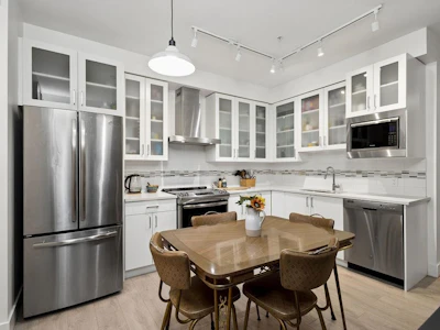 4860 Slocan Street - 3