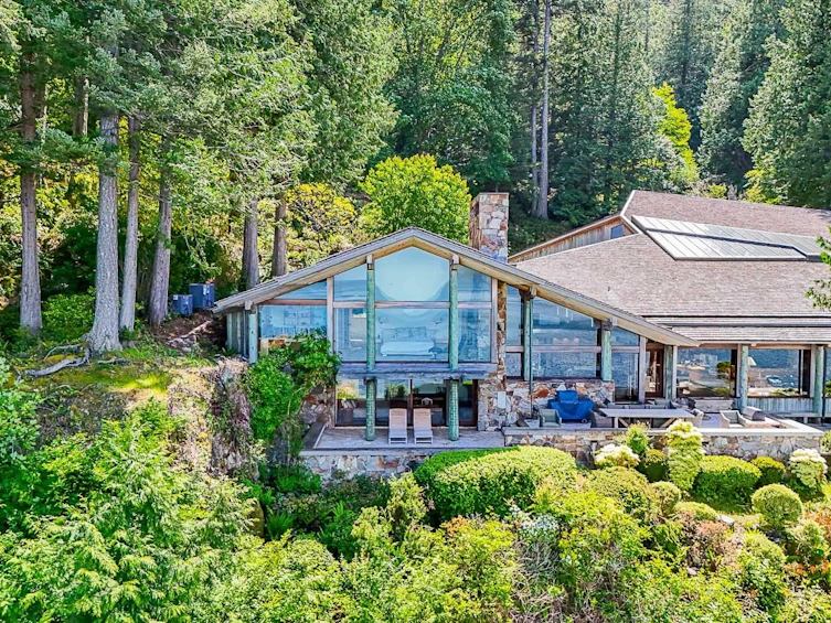 370-374 Smugglers Cove Road, Bowen Island, BC, V0N 1G1 - 38