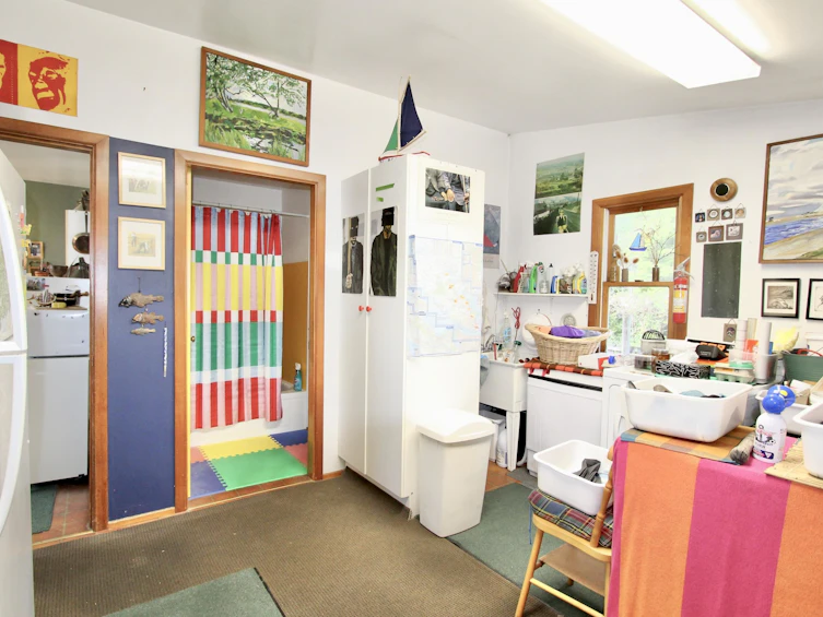 556 Davis Road, Queen Charlotte (Village), BC, V0T 1Y0 - 15
