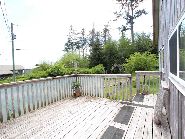 556 Davis Road, Queen Charlotte (Village), BC, V0T 1Y0 - 23