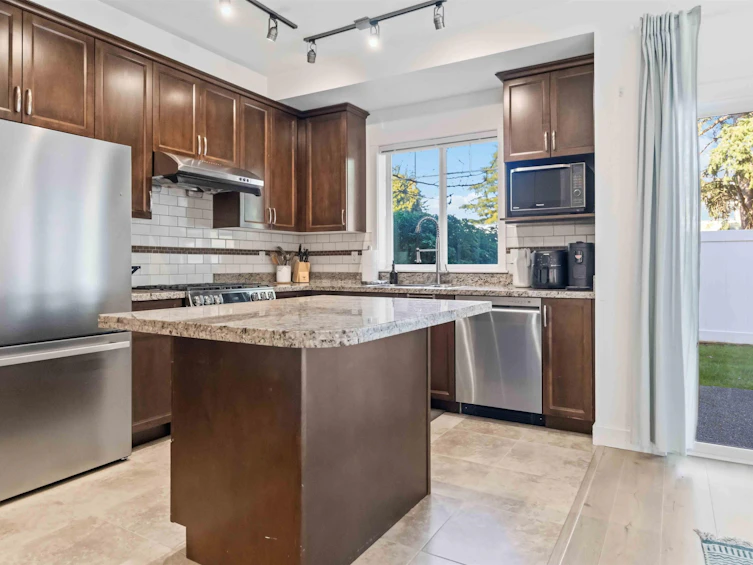 18-11393 Steveston Highway, Richmond, BC, V7A 1N8 - 8