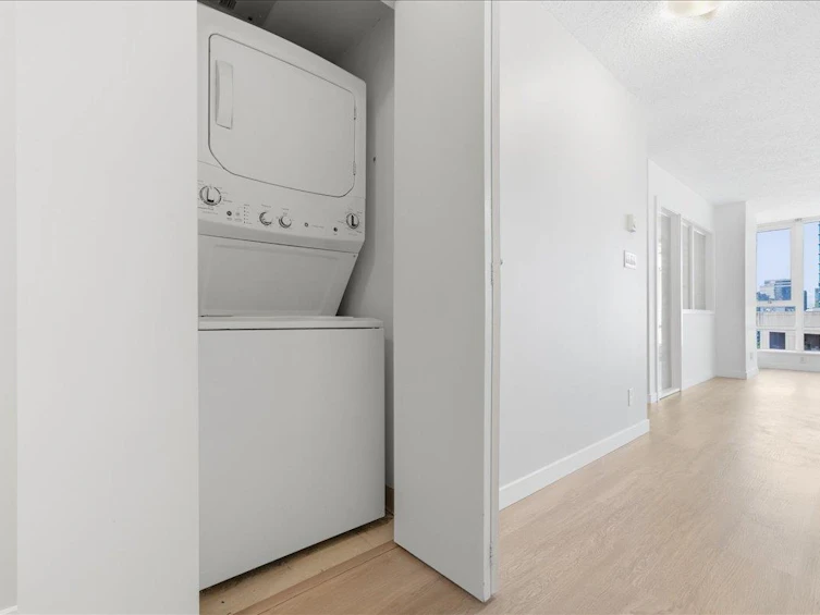 1605-788 Hamilton Street, Vancouver, BC, V6B 0E9 - 28