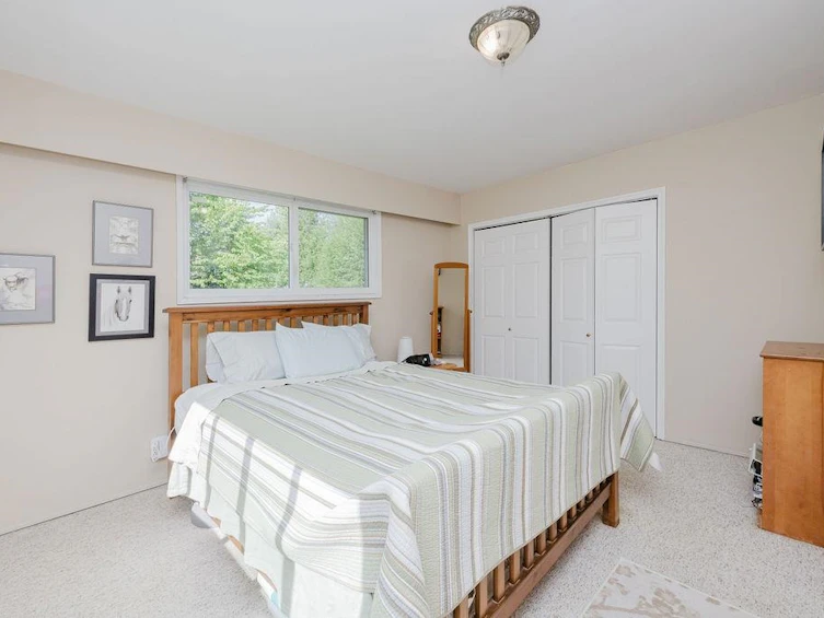 710 Gibsons Way, Gibsons, BC, V0N 1V9 - 16