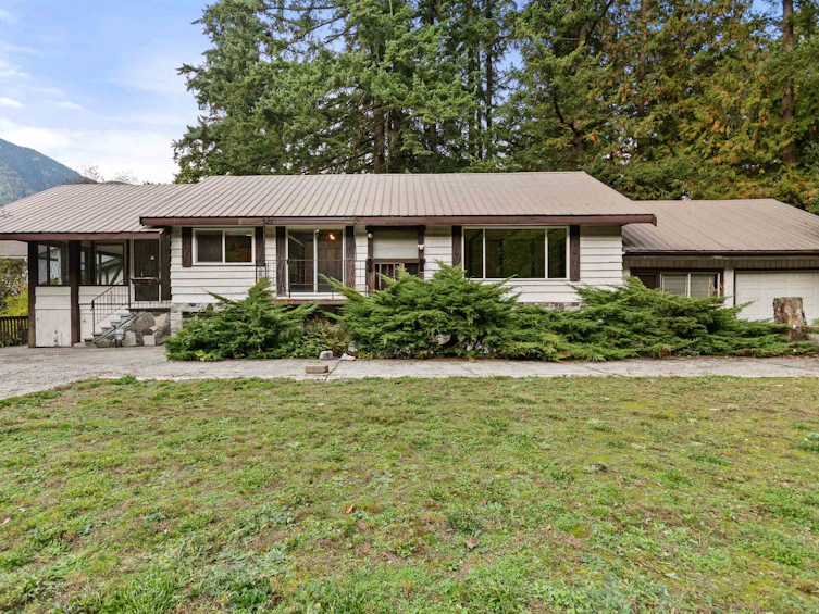 63491 Flood Hope Road, Hope, BC, V0X 1L2 - 37