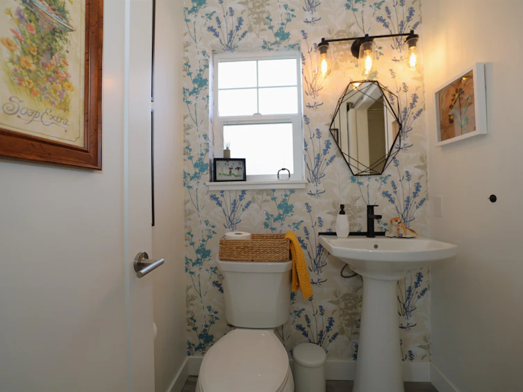766 Cooper Lane, Gibsons, BC, V0N 1V7 - 27