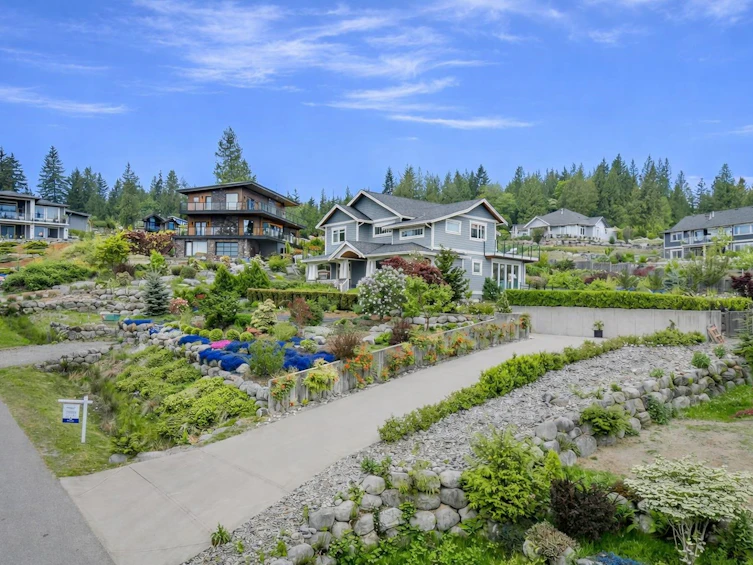 791 Courtney Road, Gibsons, BC, V0N 1V1 - 4