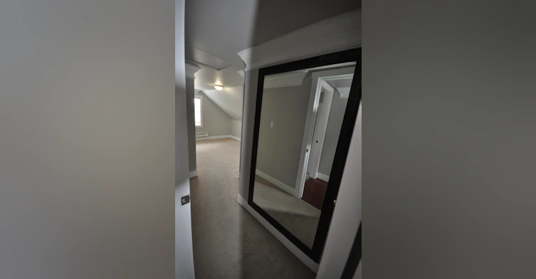 7505 Kingsway, Burnaby, BC, V3N 3C1 - 6