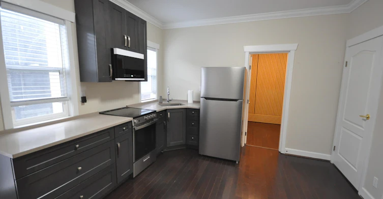 1628 SW Marine Drive, Vancouver, BC, V6P 6A9 - 5