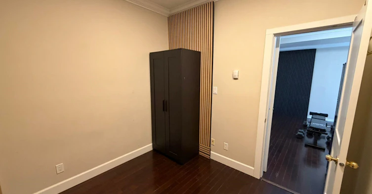1628 SW Marine Drive, Vancouver, BC, V6P 6A9 - 7