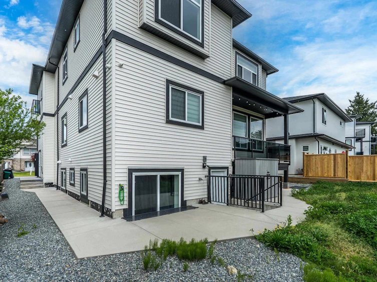 8222 Bowyer Drive, Mission, BC, V2V 6V9 - 39