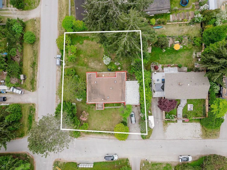 5197 Radcliffe Road, Sechelt, BC, V7Z 0C1 - 13