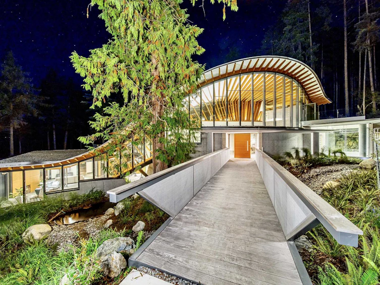 1840 Lighthouse Lane, Bowen Island, BC, V0N 1G2