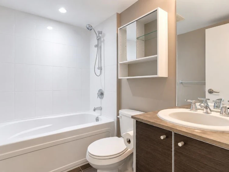 3303-9981 Whalley Boulevard, Surrey, BC, V3T 0G6 - 12
