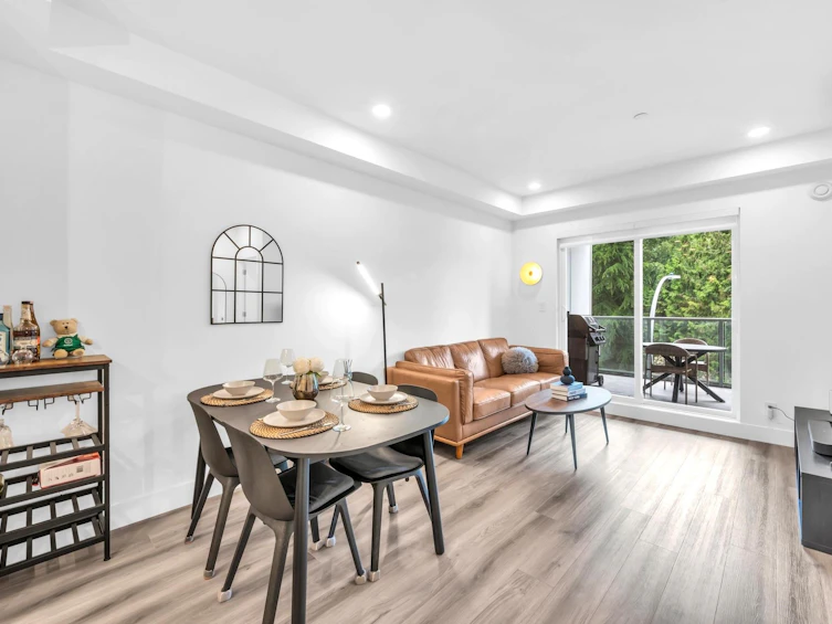 A310-8447 202 Street, Langley, BC, V2Y 4K2