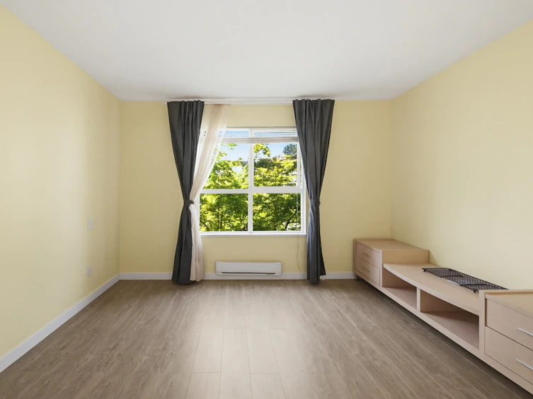 303-10186 155 Street, Surrey, BC, V3R 0R6 - 16