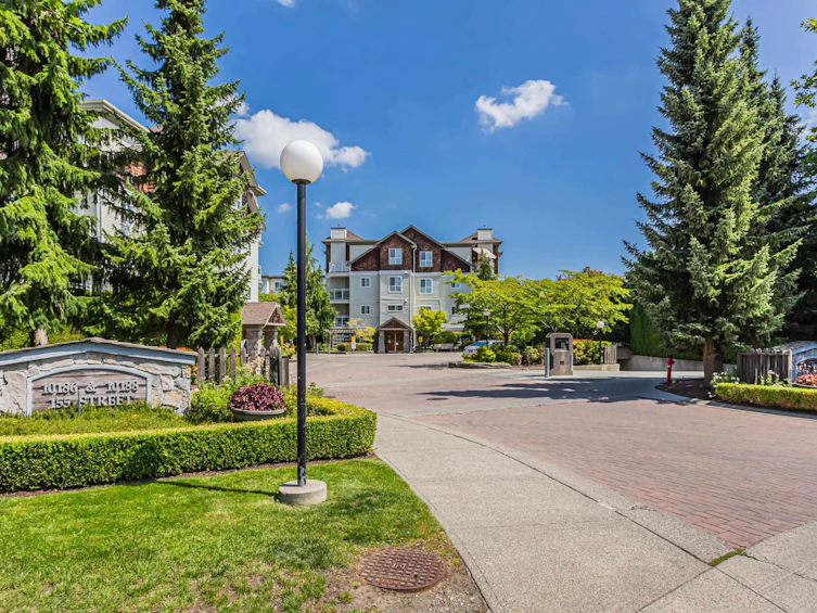 303-10186 155 Street, Surrey, BC, V3R 0R6 - 28
