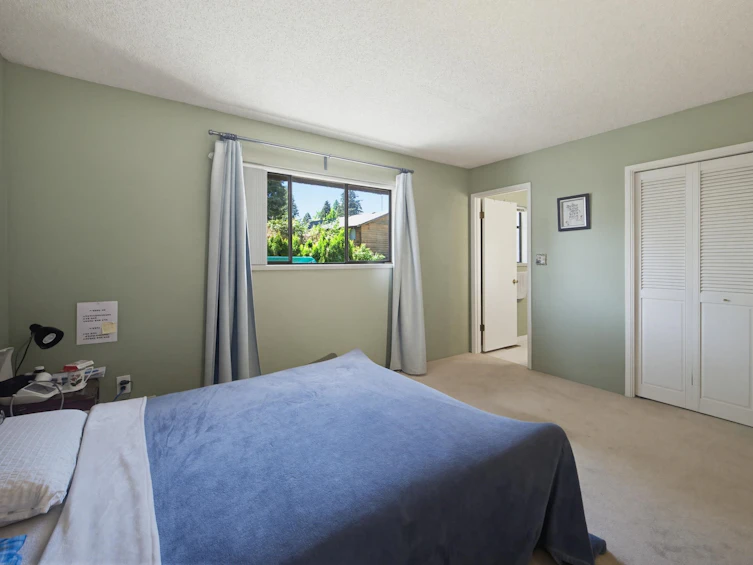 15524 105a Avenue, Surrey, BC, V3R 1S6 - 30
