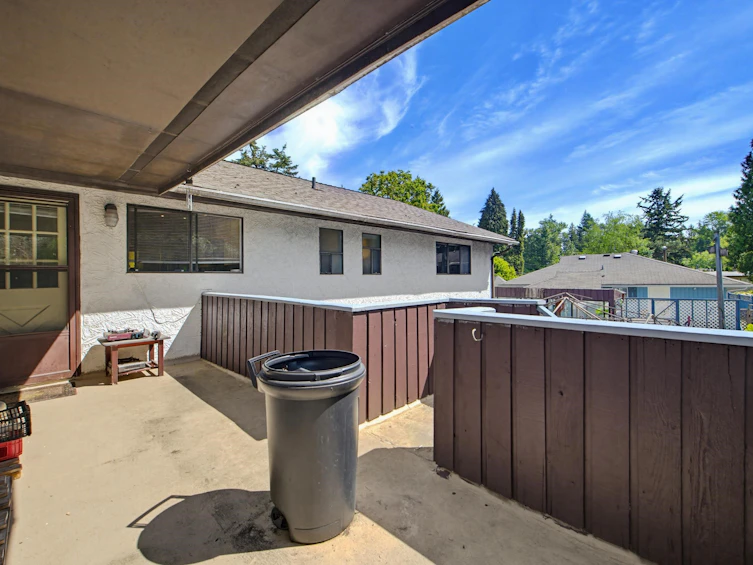 15524 105a Avenue, Surrey, BC, V3R 1S6 - 18