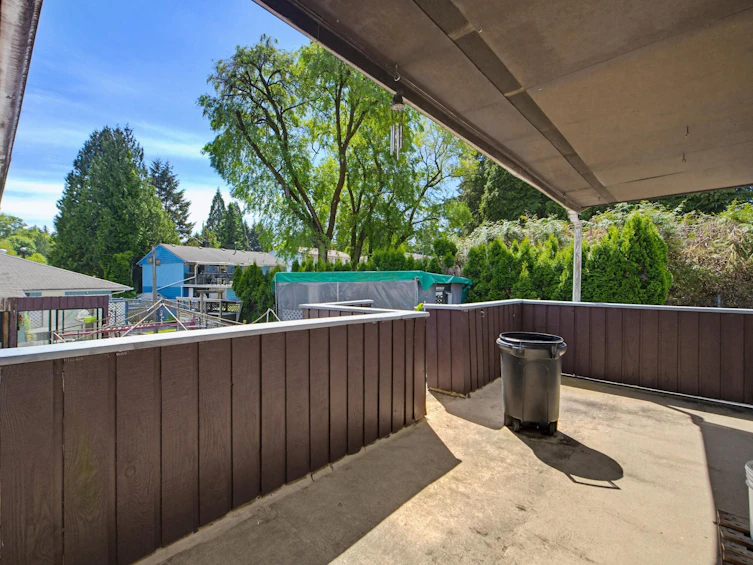 15524 105a Avenue, Surrey, BC, V3R 1S6 - 19