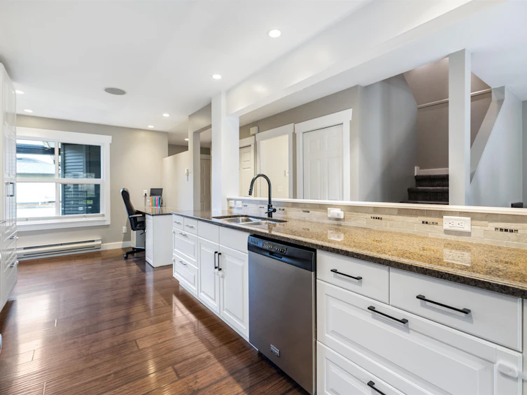 86-36060 Old Yale Road, Abbotsford, BC, V3G 2E9 - 7