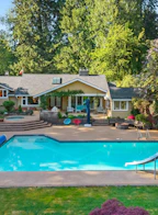537 Eastcot Road