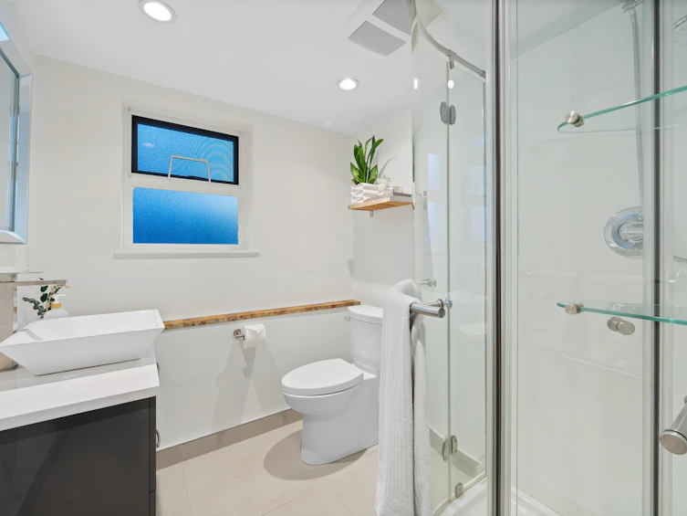 906 Strathaven Drive, North Vancouver, BC, V7H 2J9 - 26