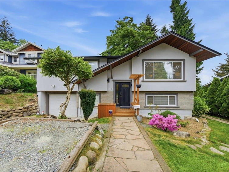 4158 Mt Seymour Parkway, North Vancouver, BC, V7G 1C5