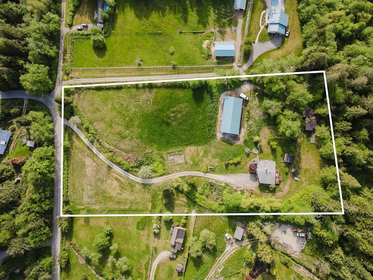 1972 Ranch Road, Roberts Creek, BC, V0N 2W5 - 3