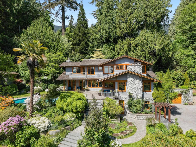 3091 Mathers Avenue, West Vancouver, BC, V7V 2K3 - 2