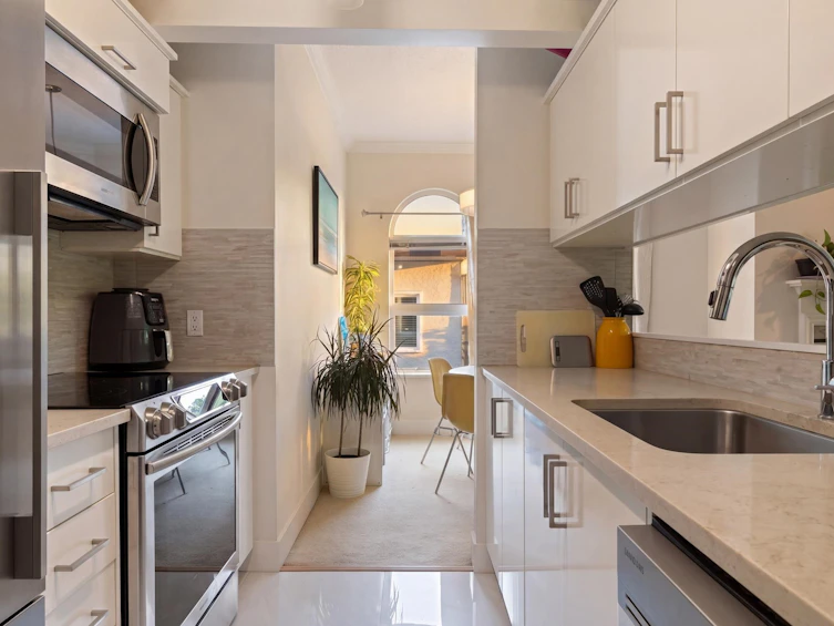 307-2256 W 7th Avenue, Vancouver, BC, V6K 1Y2 - 12