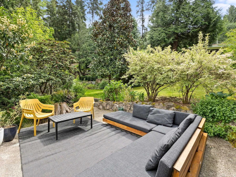 5566 Gallagher Place, West Vancouver, BC, V7W 1N9 - 23